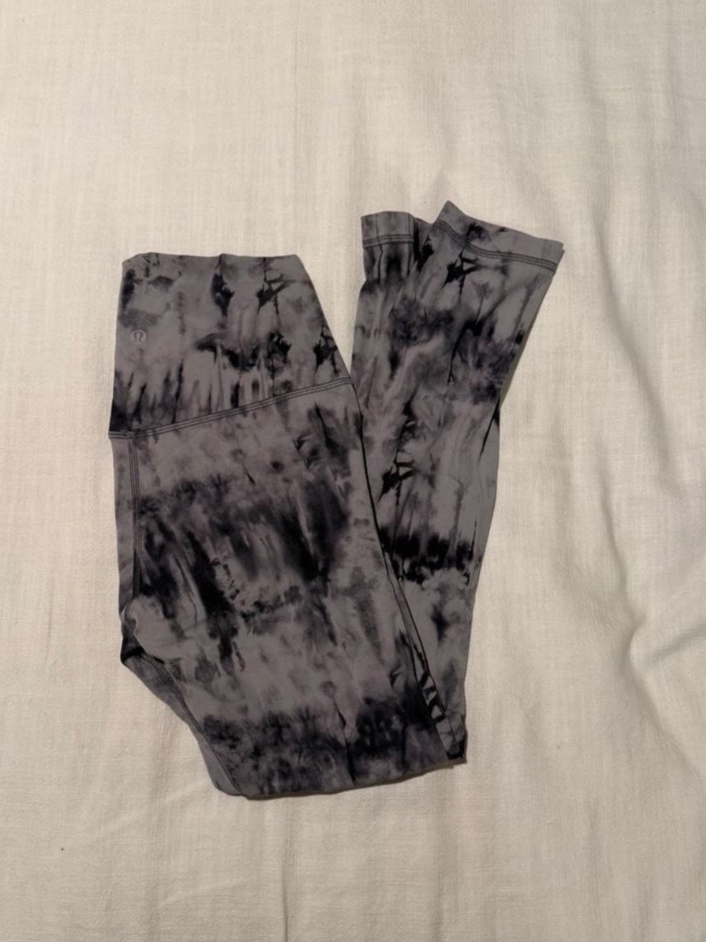 Lululemon Gray Tie-Dye Leggings